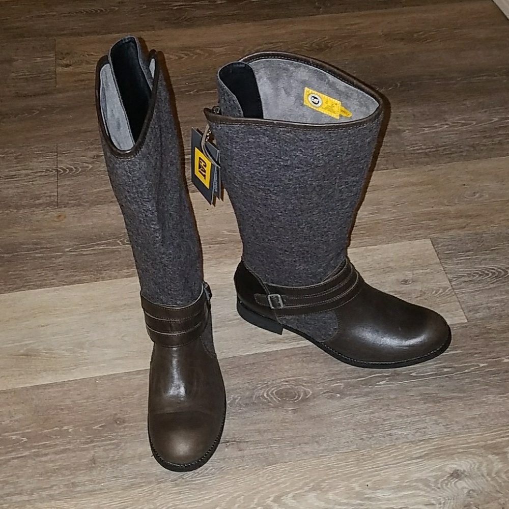 Women's Boots (size 8.5, new with tags)